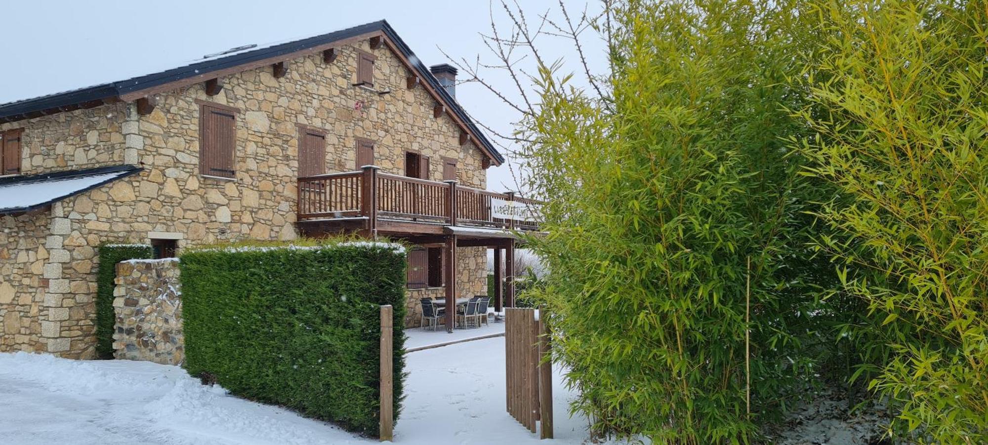 Casa Con Encanto, Jardin, Vistas Y Piscina Estavar Zewnętrze zdjęcie